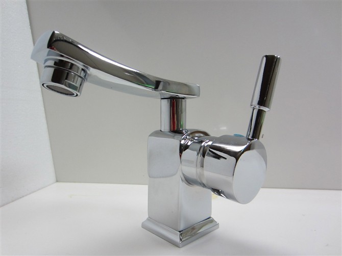 bathroom basin faucet with shelves deck mounted cold mixer single handle single hole water tap torneira para pia de banheiro - Click Image to Close