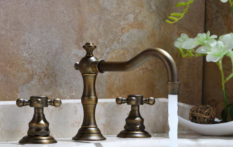 antique brass faucet bathroom mixer water tap dragon faucet vintage bronze torneiras para pia de banheiro griferia robinet - Click Image to Close