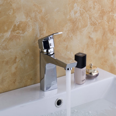 hello contemporary spray one handle deck mount solid brass widespread bathroom 92435 brass single handle sink tap mixer faucet [bathroom-mixer-faucet-1751]