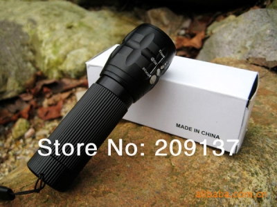 ultrafire cree xm-l t6 high lumens focus adjustable torch zoomable led flashlight torch light 3 x aaa batteries