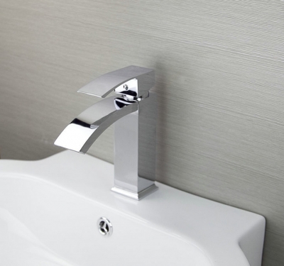 single handle faucet basin bathroom chrome brass waterfall tap deck mount bathroom faucet brass mixer bre535